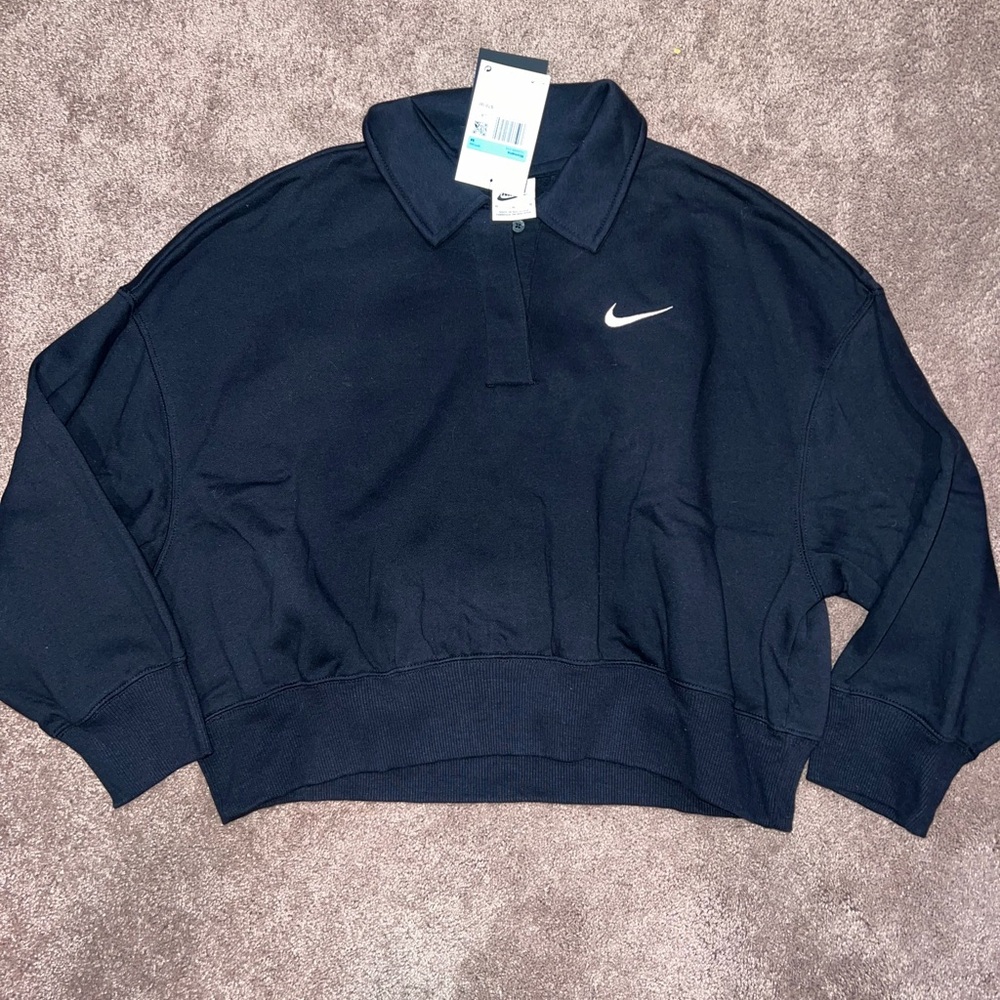 Nike Women’s Black Cropped Collared Sweatshirt
